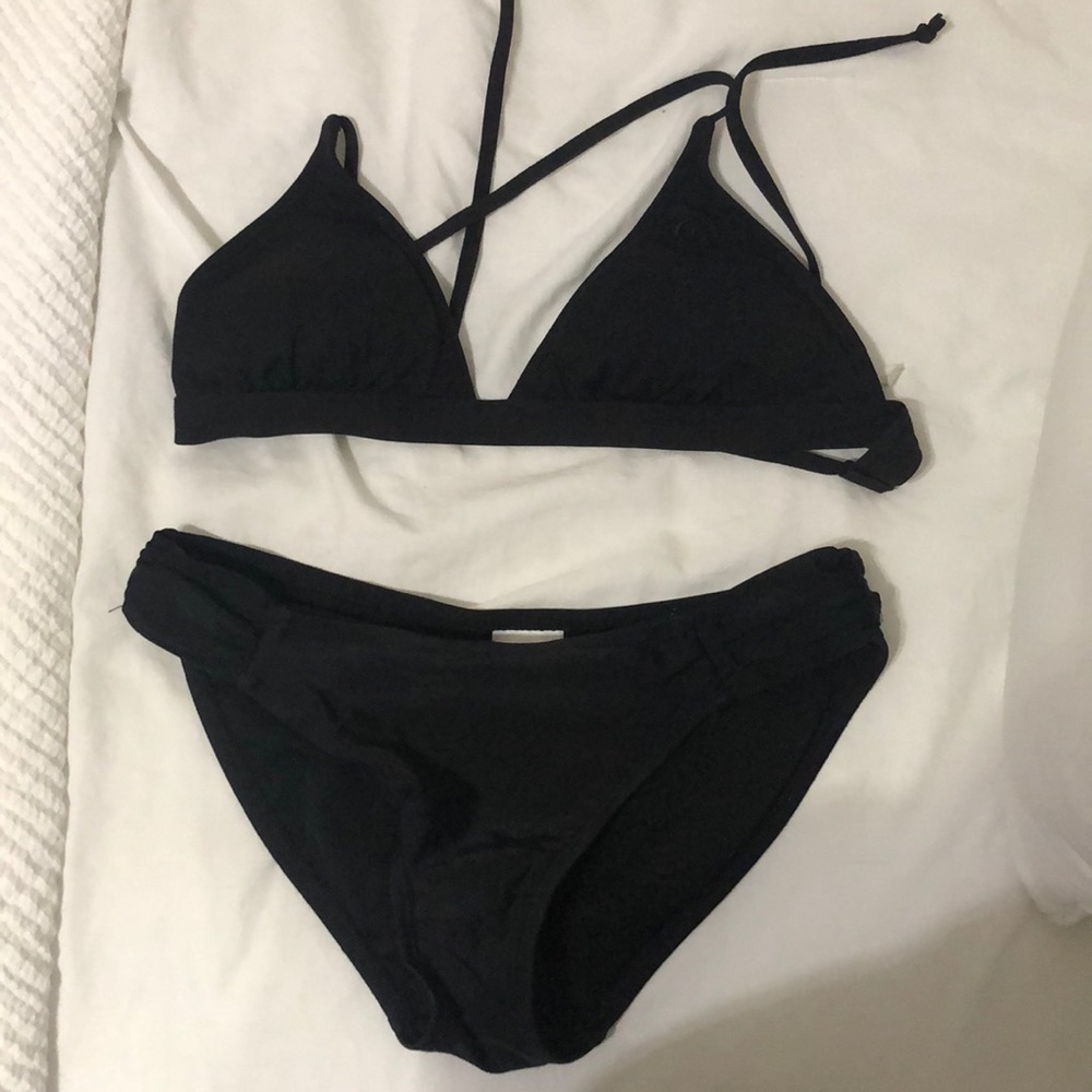 Black triangle bikini